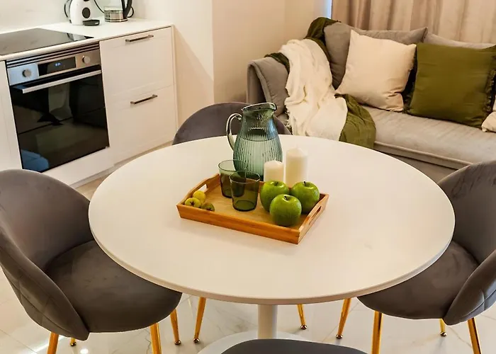 Διαμέρισμα Era Deluxe Near The Of