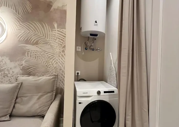 Era Deluxe Oasis 1 Near The * فالنسيا