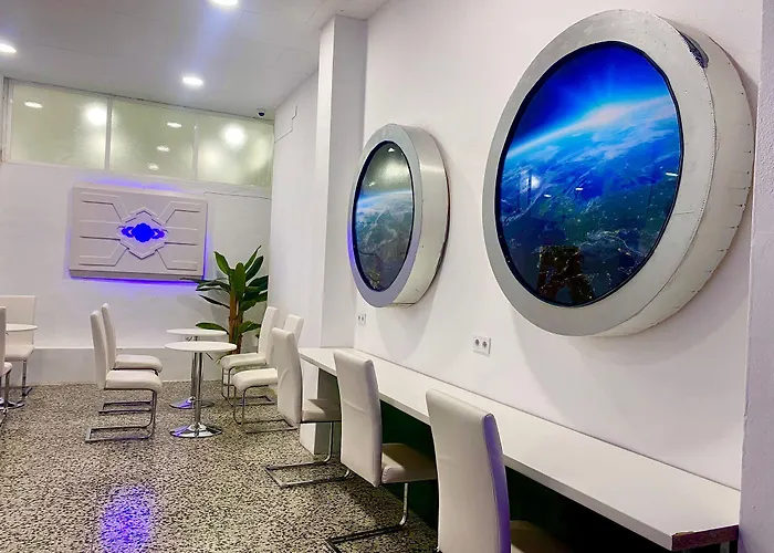 Capsule Capsule hotel