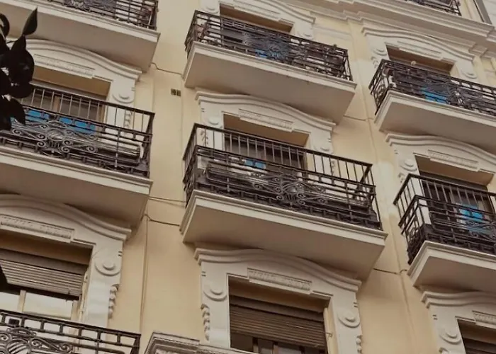 Nommadas Jero -adults Only Pensión