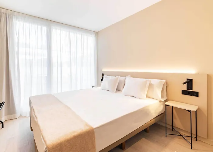 Hotel Hq Arena Valenza