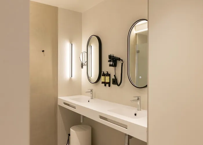 Moontels Colon ולנסיה