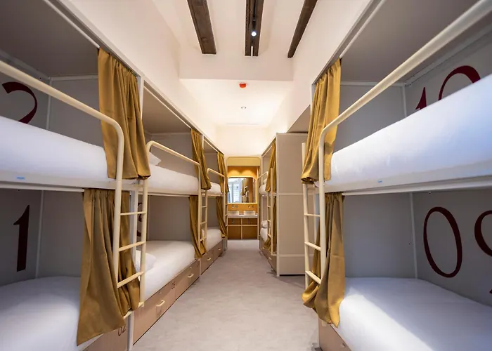 Хостел Camila Валенсия