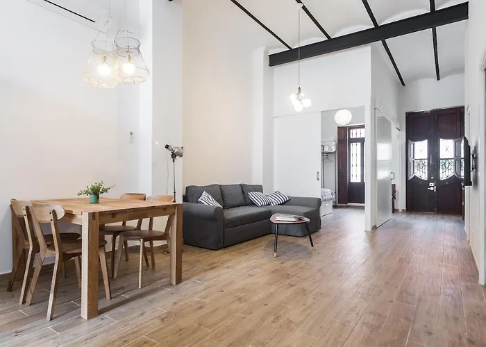 House Near W-terrace *