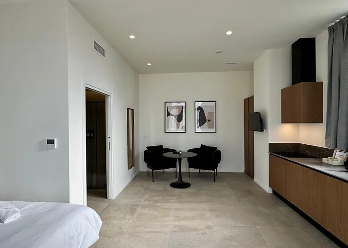 Boutique - Plaza Tower Lejlighed