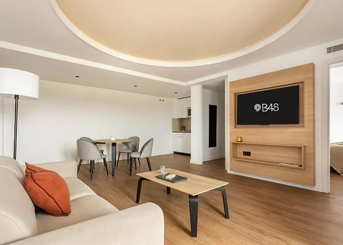 B48 Feria Aparthotel Valencia