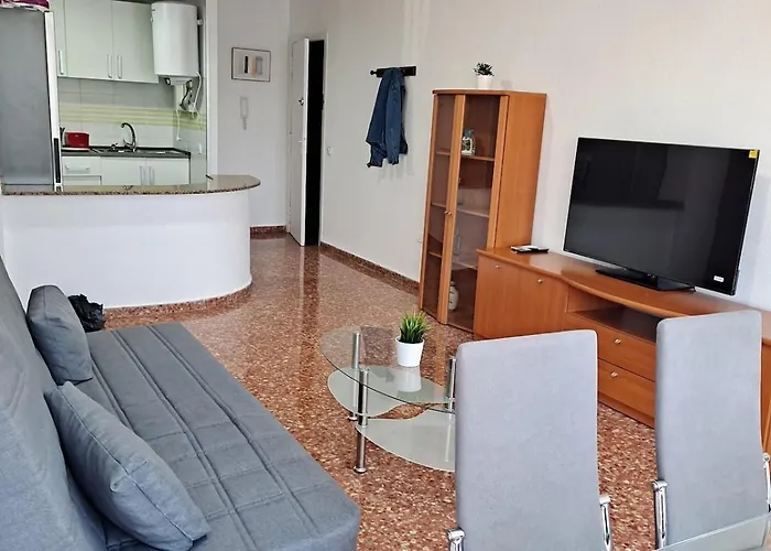 Comfortable In The Feria 2 Area