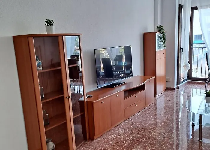 Comfortable In The Feria 2 Area