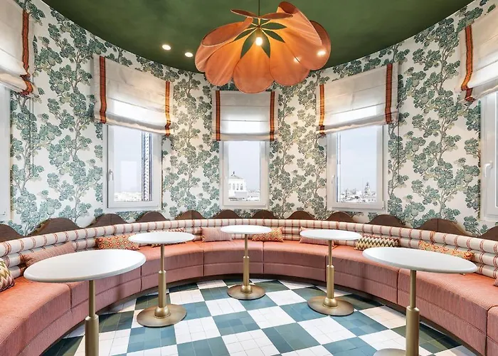 One Shot Puerta Ruzafa Hotel 4*