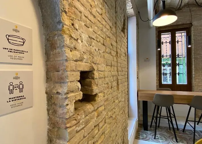 Original Domino House