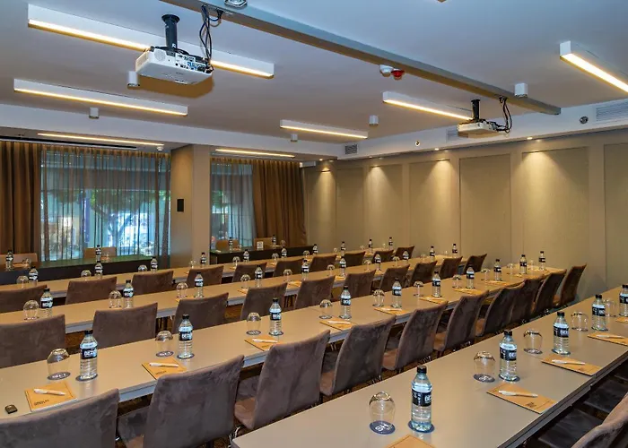 Hotel Sh Colon Valence