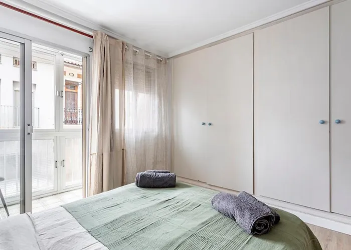 Big At With Terrace Βαλένθια