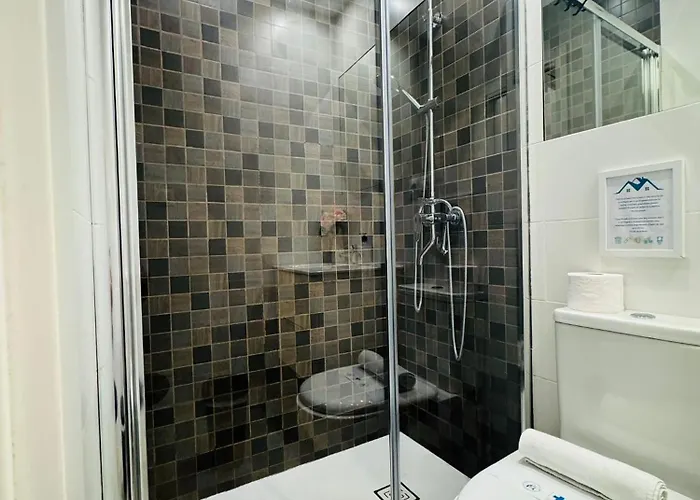 펜션 Design & Stylish House In The Center Of *