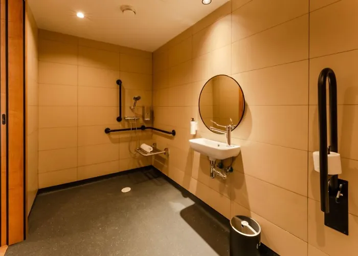 Easyhotel Ciutat Vella فندق فالنسيا