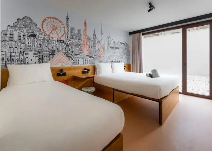 Easyhotel Ciutat Vella 호텔