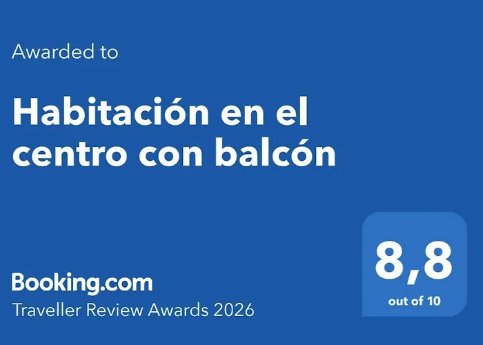 منزل للإقامة En El Centro Con Balcon