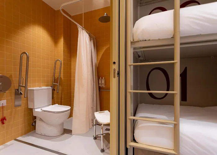 Camila Хостел Валенсия