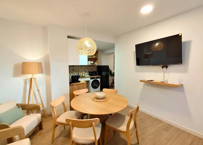 Travel Habitat Peset Aleixandre *