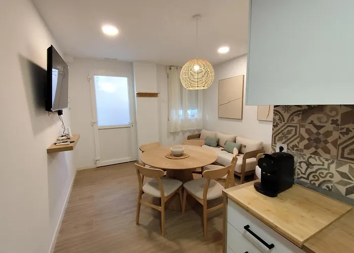 Travel Habitat Peset Aleixandre * Βαλένθια