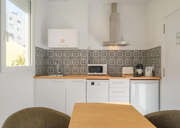 Ξενοδοχείο με διαμερίσματα Gorgeous With A Large Private Terrace Βαλένθια