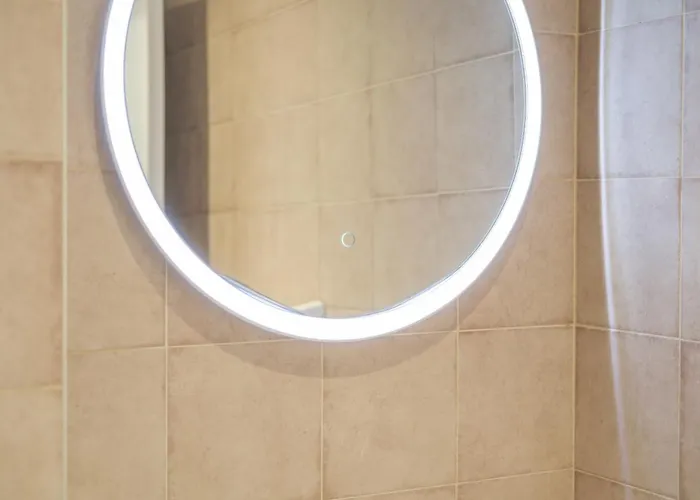 Gorgeous With A Large Private Terrace Βαλένθια