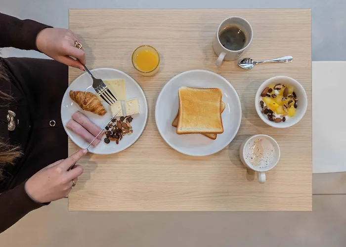 Easyhotel Ciutat Vella 호텔