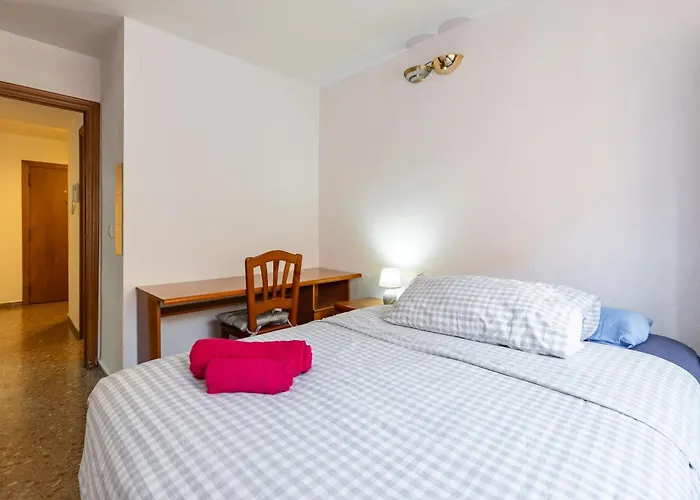 Invalencia - Yecla Flat With Terrace * فالنسيا