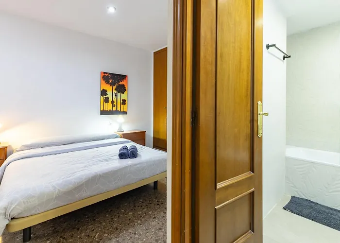 Invalencia - Yecla Flat With Terrace شقة *