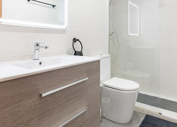 Invalencia - Yecla Flat With Terrace شقة *