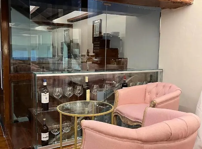 Catalina فندق 3*