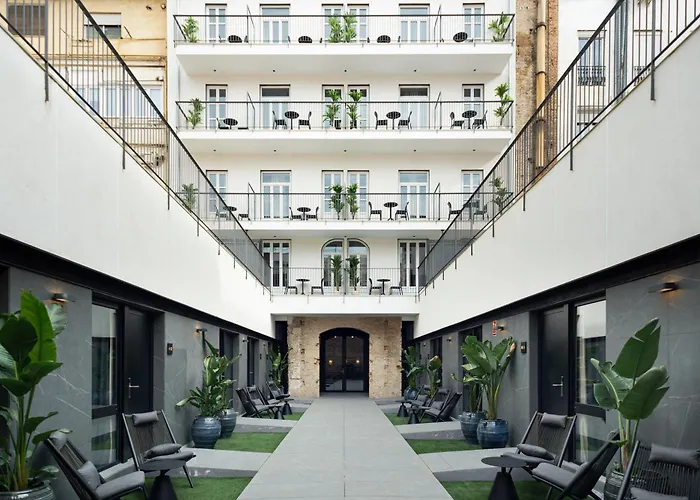 Blanq Gran Via 4* Βαλένθια