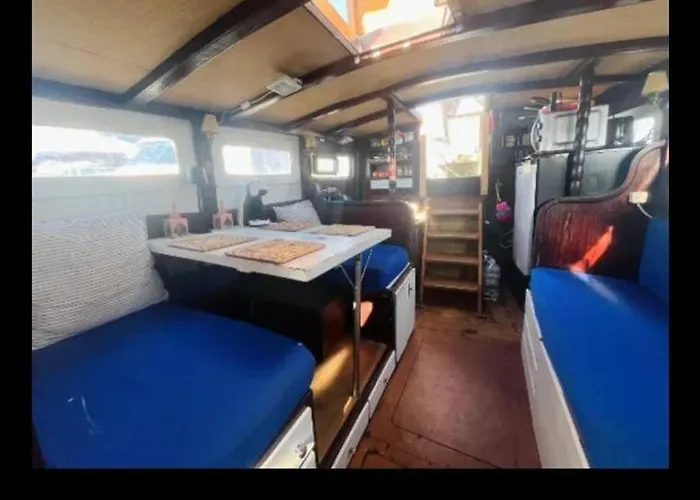 La Pepa Bateau-hôtel *