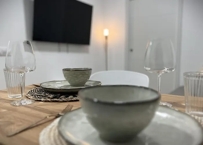 Loft Tr28 - Ground & Arts Connected