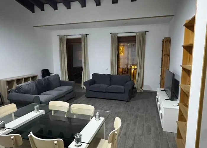 Plaza La Reina 3Th Floor & No Elevator Βαλένθια