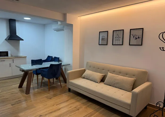 Junto A La Playa * Valencia