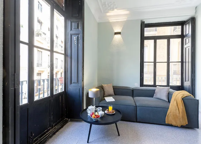 2 Bedroom Historical Center