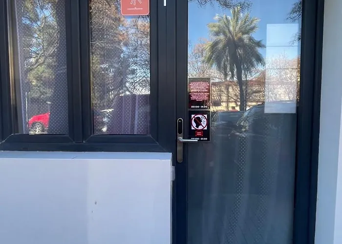 Modern Near Benicalap Park Apartamento