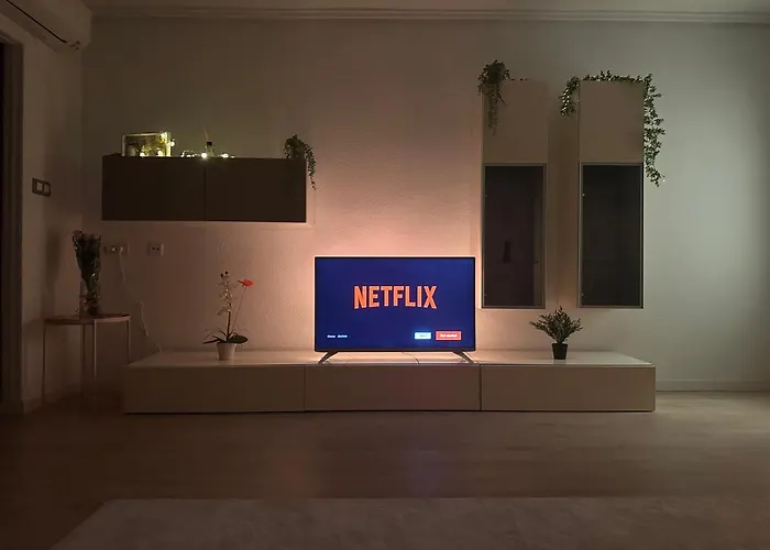 Апартаменты The Cabanal House - 10 Min To Ocean, Fastwifi, Ac, Coffee Валенсия