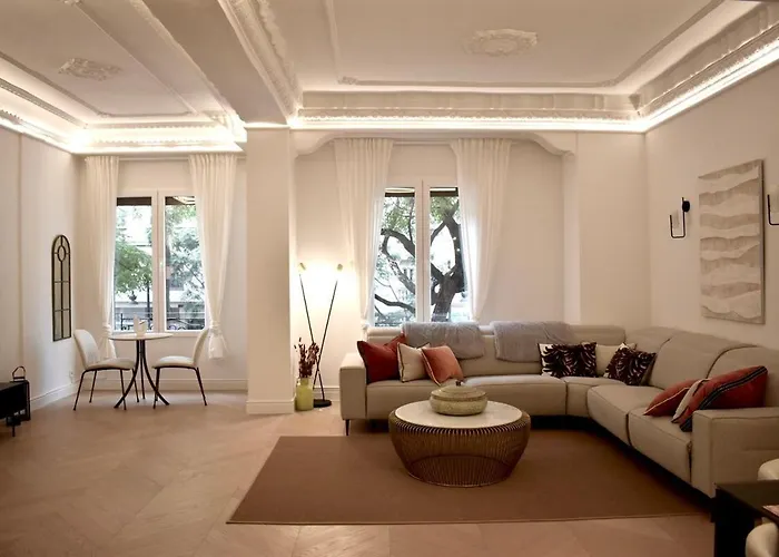 Διαμέρισμα Stylish & Cozy Flat In Heart Of Eixample,