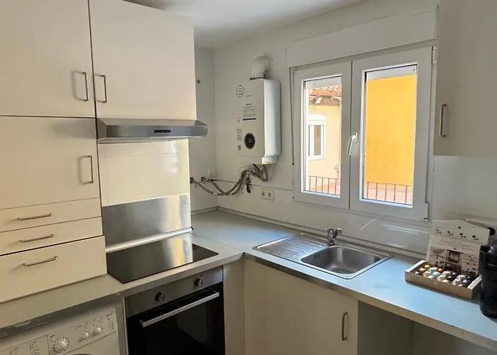 Plaza La Reina 3Th Floor & No Elevator Βαλένθια