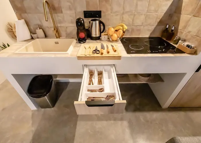 Junto Ciudad De Ciencias - Manolito 2 * Valensiya