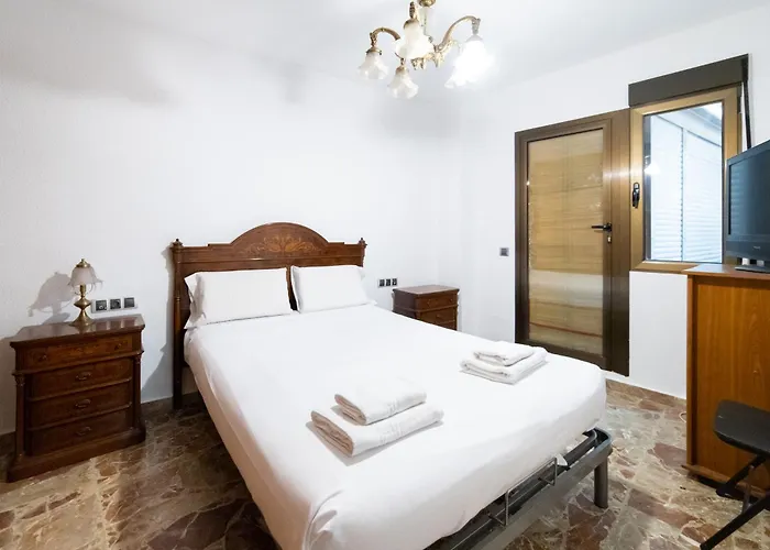 דירה 2br In Valencia's Old Town ולנסיה