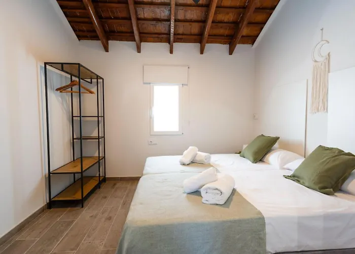 Apartment Pinedo Playa Rustico *