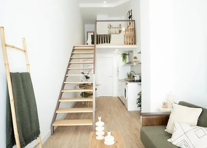 Loft M11 - Ground & Arena Connected