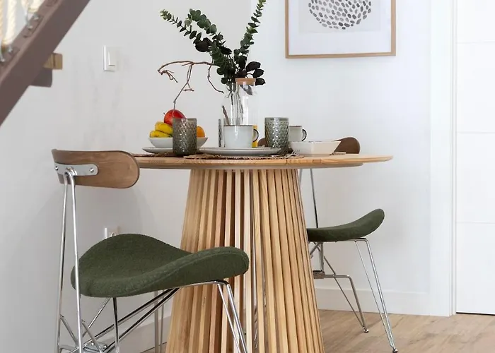 Loft M11 - Ground & Arena Connected *