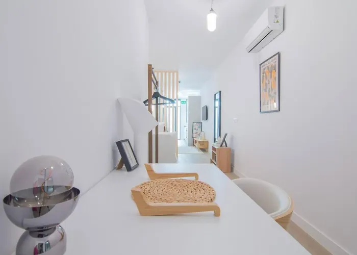 Nomad Viveros 01 * Valencia