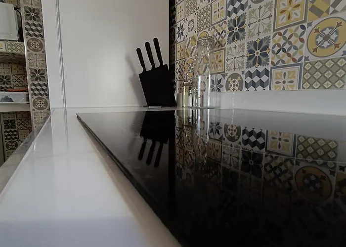 Magnifico Y Moderno Estudio Bien Ubicado * Valensiya