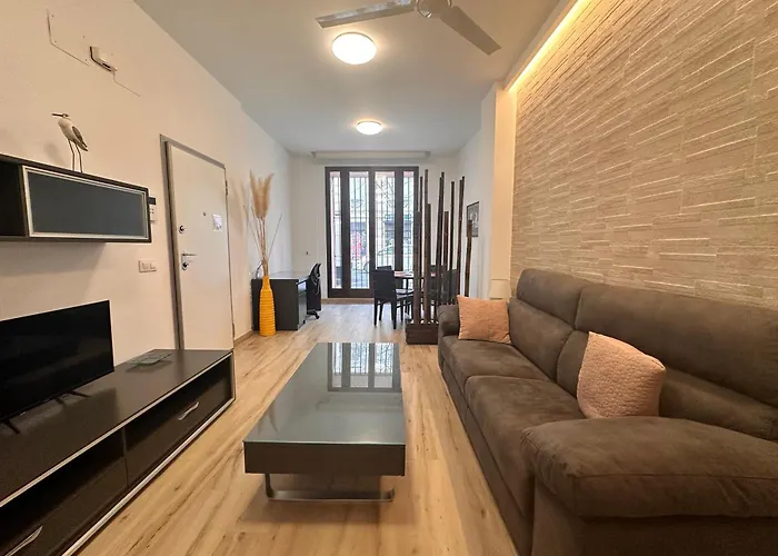 Daire Joaquin Costa Urban Flat Valensiya