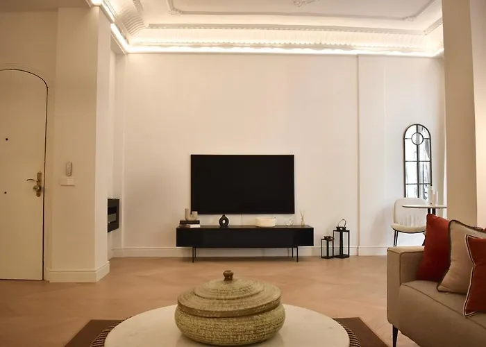 Stylish & Cozy Flat In Heart Of Eixample, Apartment Valencia