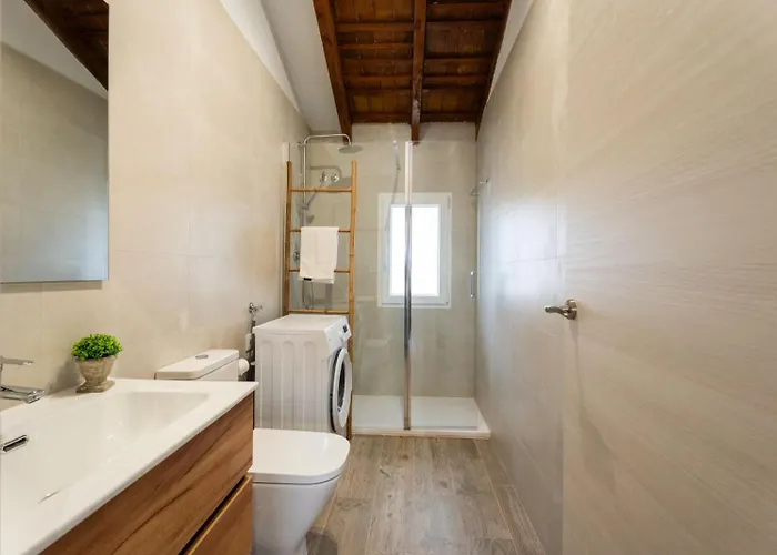 Pinedo Playa Rustico Apartment *